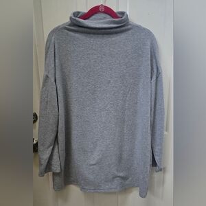 Eileen Fisher Gray Semi-Turtleneck Gray Soft Sweater Long Sleeves-Medium NWOT
